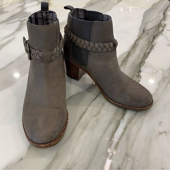 SPERRY Women's size 6.5 Top Sider Liberty Gray Leather Ankle Boots Block Heel - Picture 3 of 9